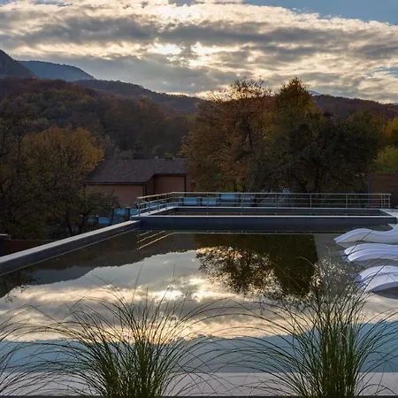 Вилла Apartel *