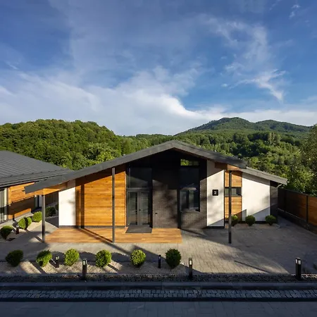 Apartel Villa Shaian
