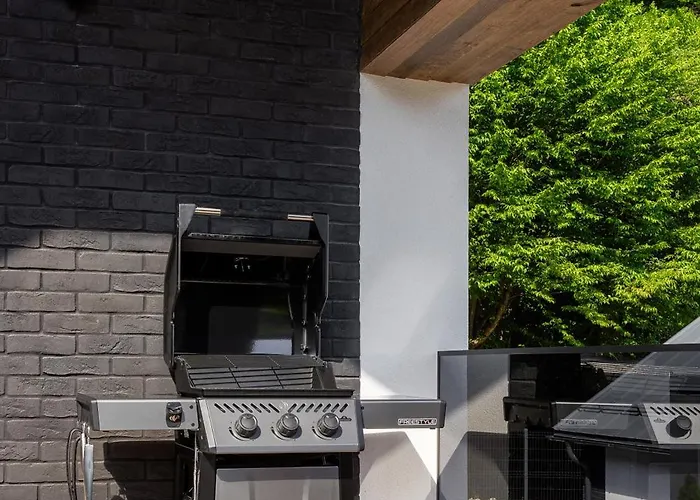 Villa Apartel Shaian