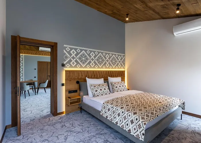 Apartel Villa Shayan