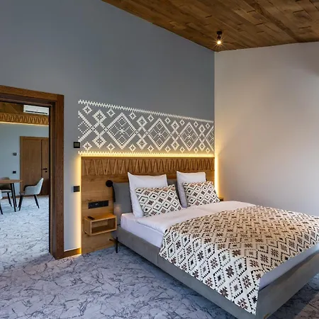 Apartel Villa Sjaian